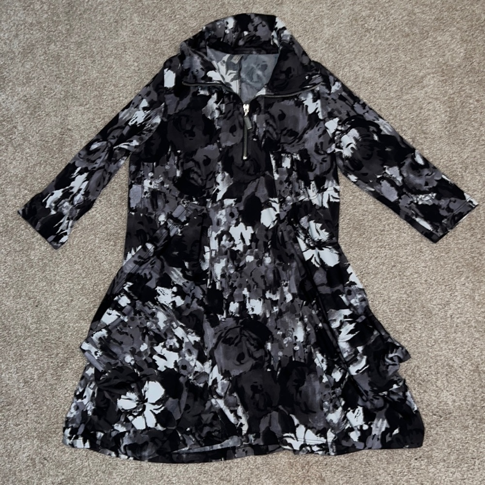 Black and white dress